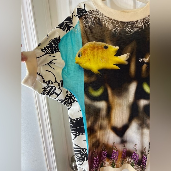 Tata Christiane Colorful‎ Graphic Shirt Size Small/Medium - Picture 5 of 12